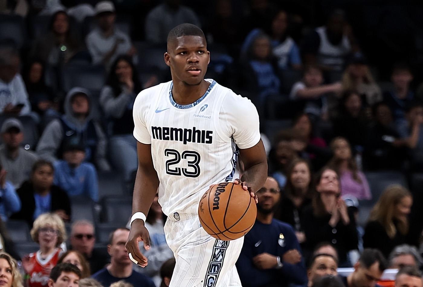 华体会官网-最后3分钟13-0！灰熊神奇逆转篮网 考沃德21分轰两记关键三分